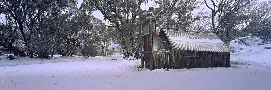 Photos Wallaces Hut Snow