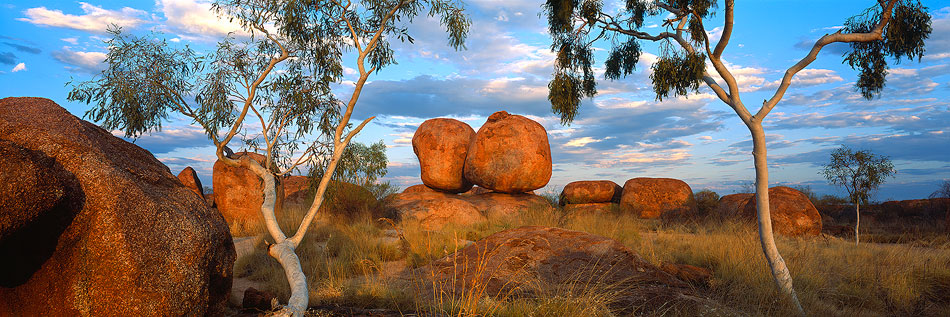 Devil's Marbles Photos