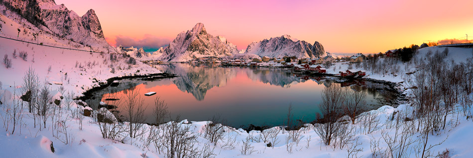 Reine Sunrise Photos