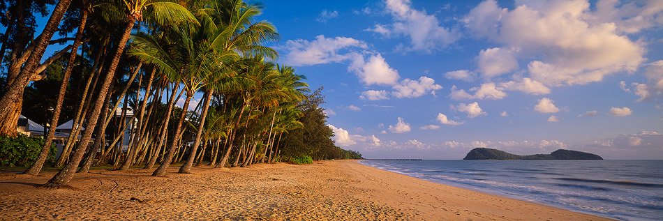 Palm Cove Beach