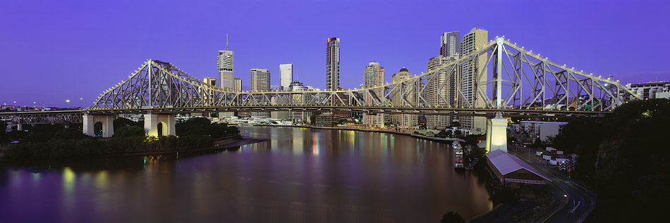 The 3 Sisters, Story Bridge